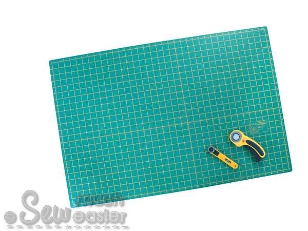 35 x 23 Cutting Mat Double Sided Self Healing - Lady Sew and Sew
