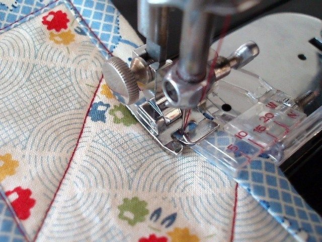 Adjustable Bias Binding Foot - Universal for 7mm / 5mm Sewing