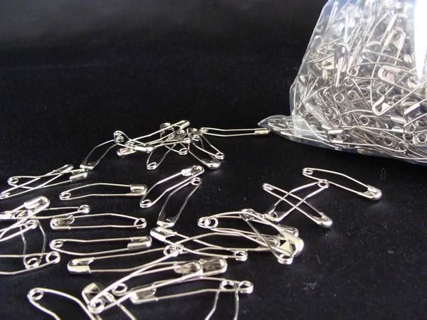 Sew Easy Curved Safety Pins Silver