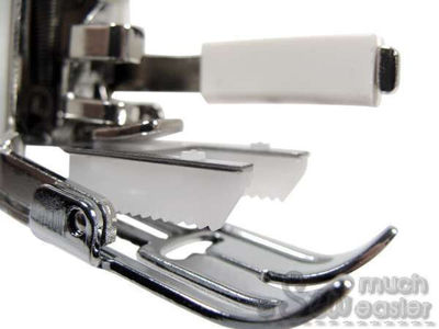 Walking Foot EvenFeed Universal (Suits Low Shank 7mm and 5mm machines)