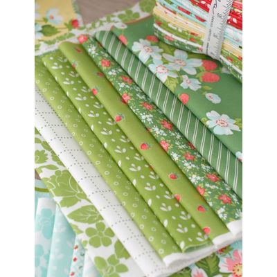 Moda Bloomsberry by Camille Roskelley - Jelly Roll