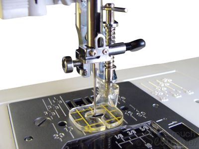 Darning Foot Deluxe for Free-Motion Quilting (Low Shank for 7mm & 5mm machines)