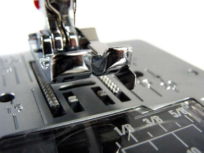 Quarter Inch Foot - best for Janome (Universal for 7mm machines)