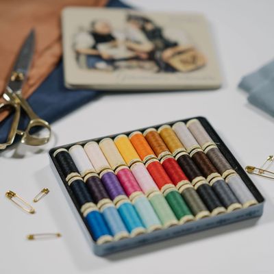 Gutermann Sew-All Polyester Sewing Thread in Nostalgic Box - 30 Reels