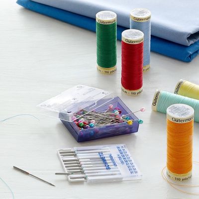Gutermann Sew-All Thread Set - 12 Reels + Schmetz Needles & Prym Pins