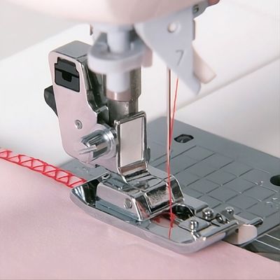 Overcasting Foot for mock overlocking (Universal for 7mm & 5mm machines)