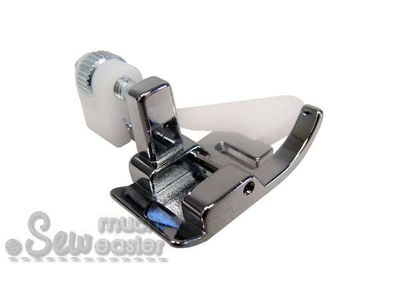 Adjustable Blind Hem Foot Universal (Snap-On to suit 7mm and 5mm machines)