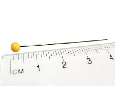 Extra Long Quilting Pins 47mm x 300 (3 packs)
