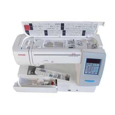 Janome Horizon Memory Craft MC8200QCP Sewing Machine - 9mm with AcuFeed