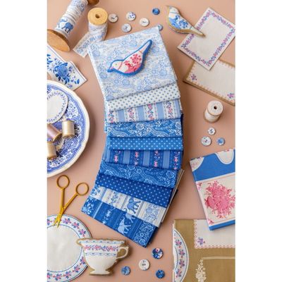 Tilda Fabric - Something Blue Blenders, Borders & Labels Fat Quarter 1/4 Bundle