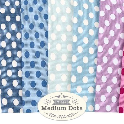 Tilda Fabric - Medium Dots Fat Quarter 1/4 Bundle Basic Blenders
